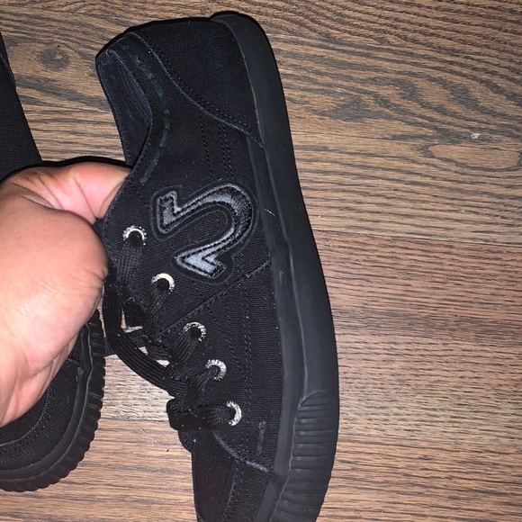 True religion shoes men size 8 - Picture 2 of 3